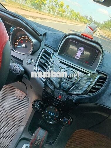 Ford Fiesta cọp như mới