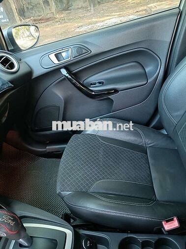 Ford Fiesta cọp như mới