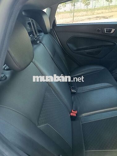 Ford Fiesta cọp như mới