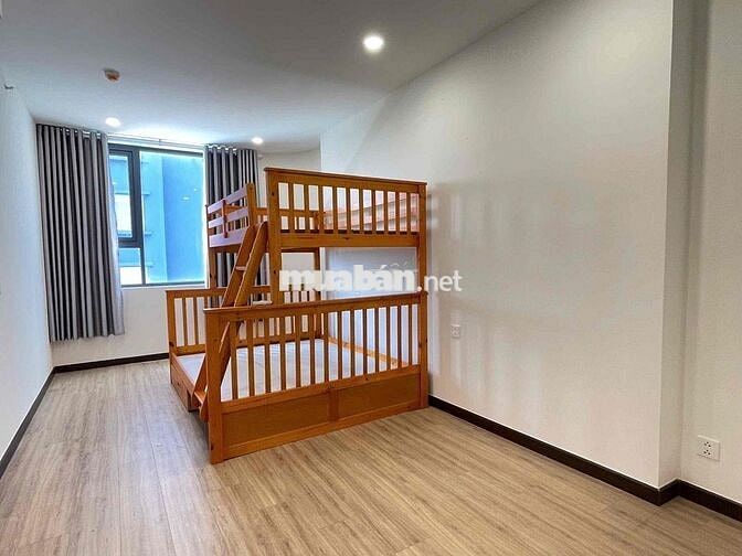 Cho thuê C Sky View Gần đủ nội thất 2Pn 2Wc 80m2 tại Thủ Dầu Một