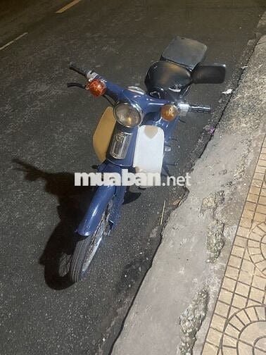Honda Cub Xanh Trắng