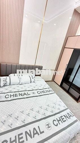 nhà phố kinh doanh 5p ngủ sân xe hơi sổ hoàn công
