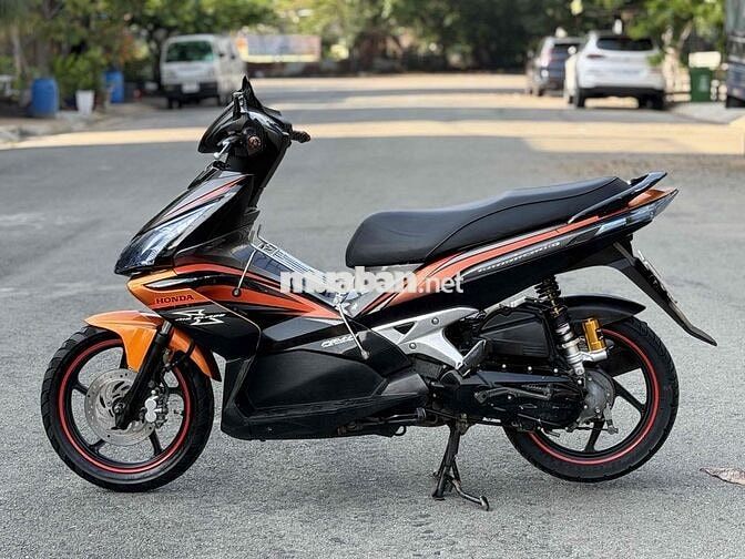 Honda AB fi 2010 Cam Đen Zin