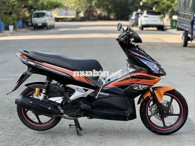 Honda AB fi 2010 Cam Đen Zin