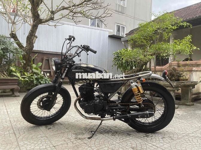 Honda CB125 độ Đen