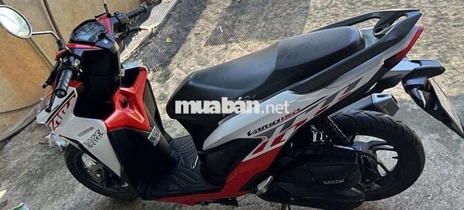 Honda Vario 150 Đỏ, Trắng.