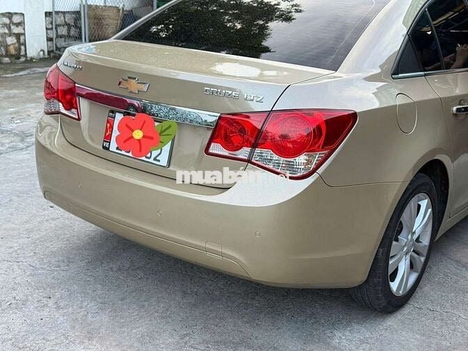 Chevrolet Cruze STD 2015 Vàng cát Xăng E10