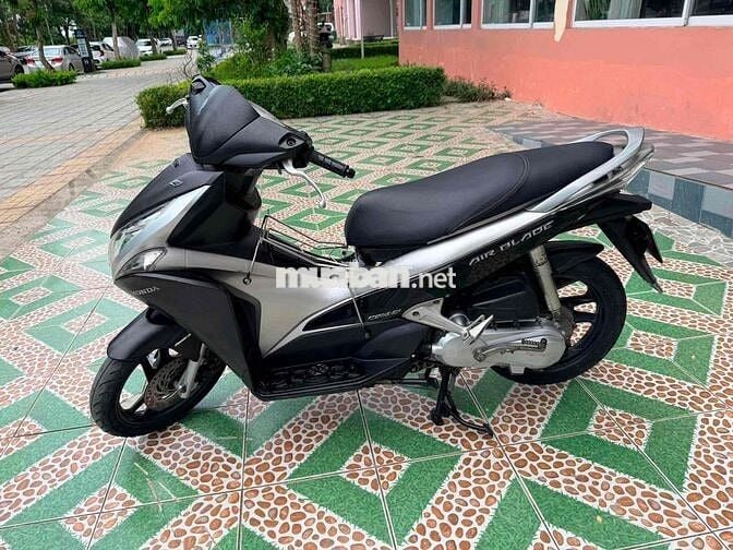 Honda Air Blade FI Đen, Bạc Xe tay ga