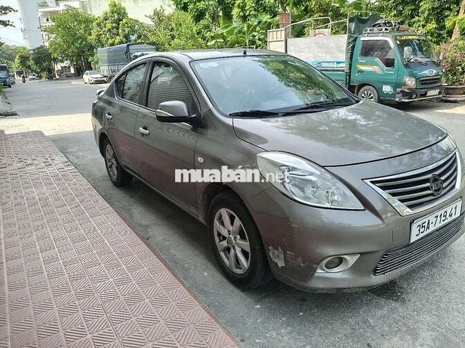 Nissan Sunny Xv 2015