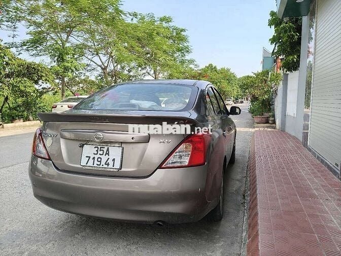 Nissan Sunny Xv 2015