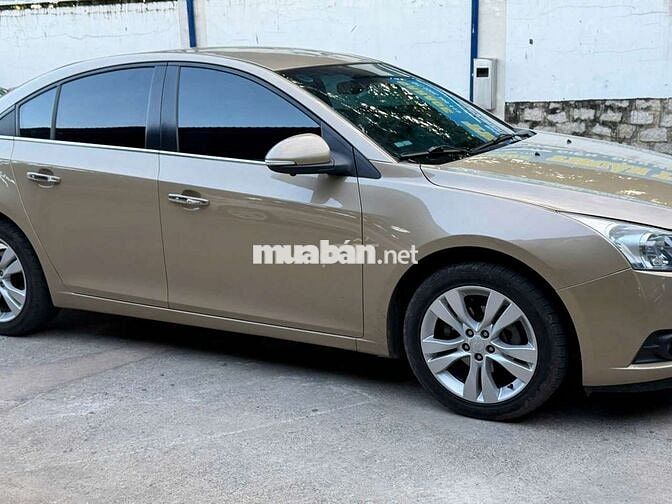 Chevrolet Cruze STD 2015 Vàng cát Xăng E10