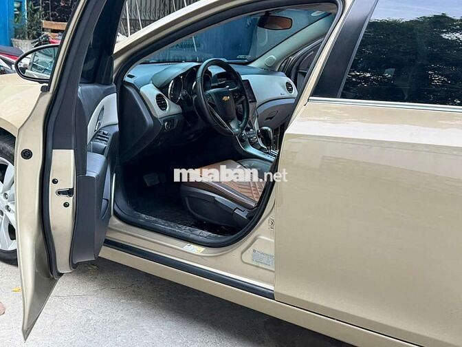 Chevrolet Cruze STD 2015 Vàng cát Xăng E10