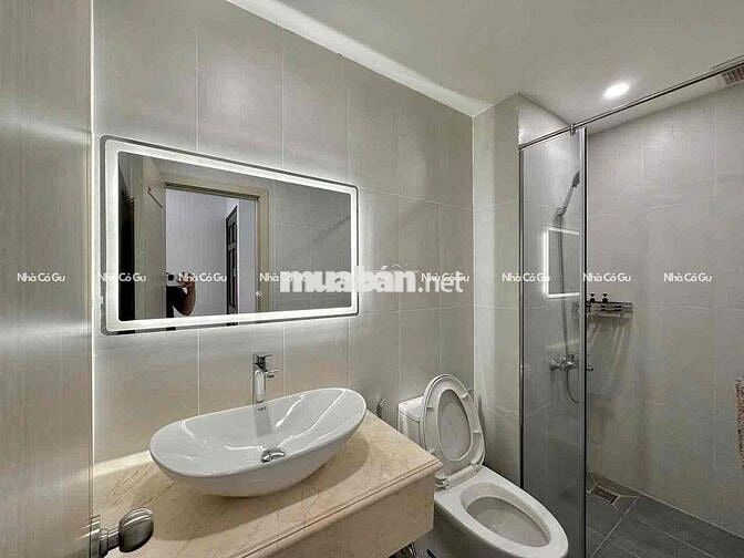 ✨ CĂN HỘ BAN CÔNG FULL NỘI THẤT – NGAY BẾN VÂN ĐỒN, QUẬN 4 ✨