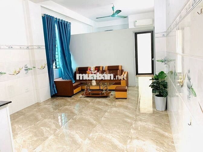 Cho thuê CCMN 1 Ngủ 1 Khách miếu đầm