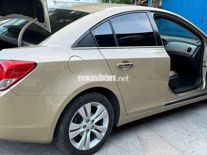 Chevrolet Cruze STD 2015 Vàng cát Xăng E10