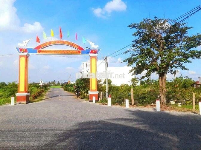 Quá Ngộp, 167m² đất thổ đường nhựa Nguyễn Thị Lầu chốt 620tr