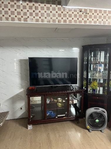 Cần cho thuê nhà 43m ngõ phố Hàng Quạt 