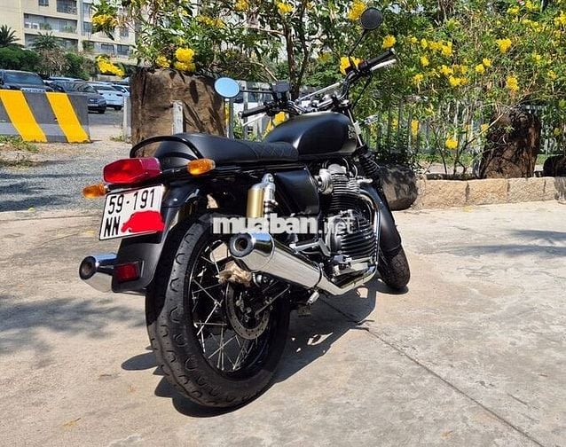 Royal Enfield Interceptor 650 2020 đỏ đen