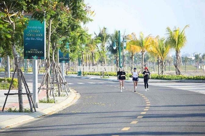 Cần sang nhượng lại lô đất trục thông FPT city Đà Nẵng