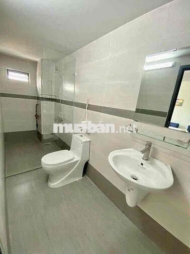 Duplex cao cấp Hoà Bình - Đầm Sen 4 Xã giáp Q11