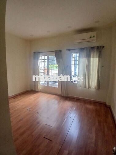 Cho thuê nhà 2pn 2wc Nguyễn Kiệm 