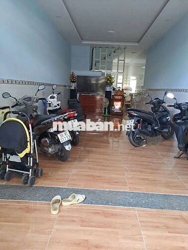 Nhà 3,5 tấm 4×20-4p- Đường kinh doanh khu tên lửa