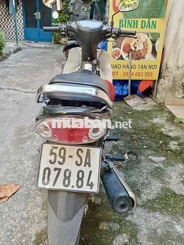 Yalim Sirius CR9 2023 Đen, Trắng