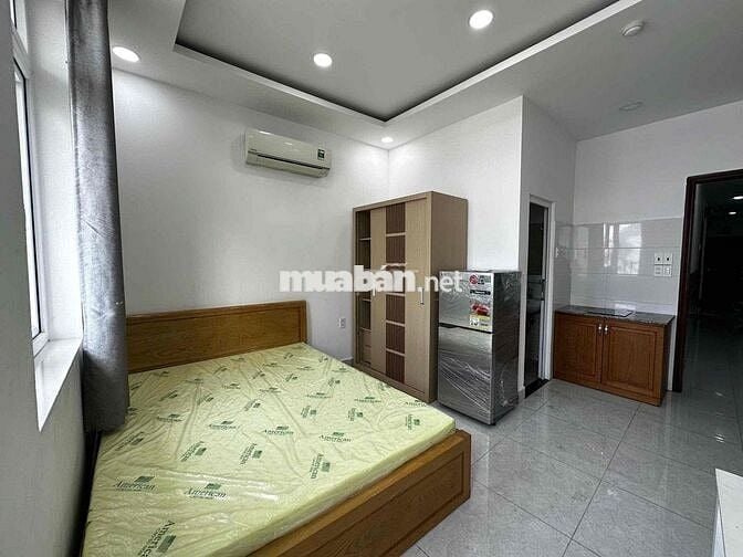 Cho Thuê Phòng Trọ Có Ban Công Đầy Đủ Nội Thất Ngay Cách Mạng Tháng 8