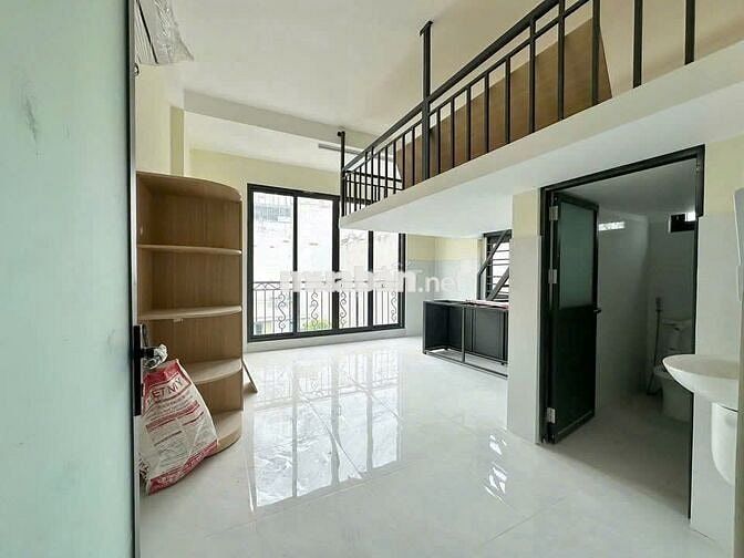 NHÀ MỚI BAN CÔNG SIÊU THOÁNG NGAY GIGA MALL PHẠM VĂN ĐỒNG - VẠN PHÚC 