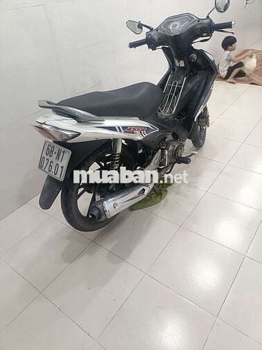 Xe số Suzuki XEM Xanh