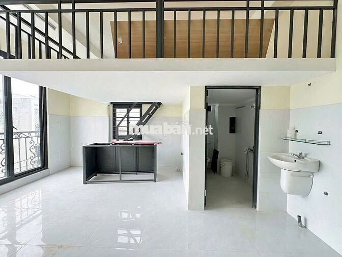 NHÀ MỚI BAN CÔNG SIÊU THOÁNG NGAY GIGA MALL PHẠM VĂN ĐỒNG - VẠN PHÚC 