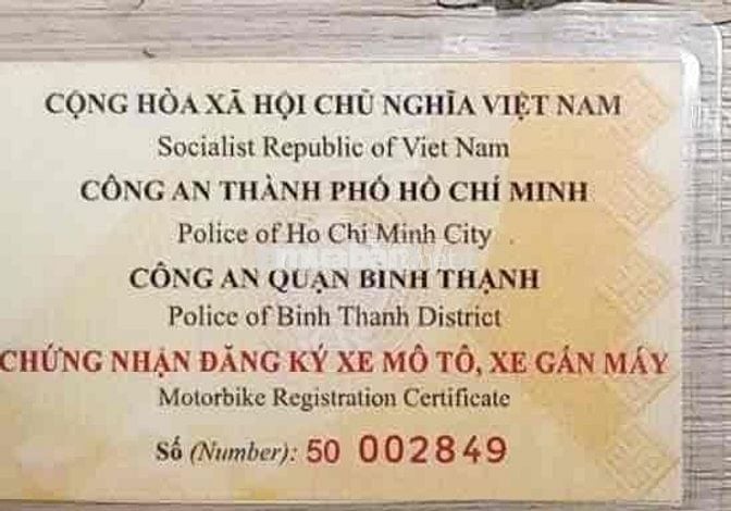 Yalim Sirius CR9 2023 Đen, Trắng
