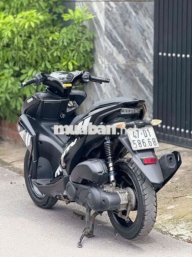 Yamaha NVX 155 ABS Tự động màu Đen