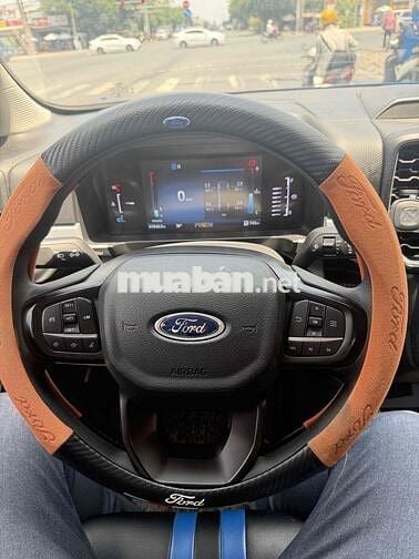Ford Ranger 2023XLS 2.0 4x2 AT - 4 km
