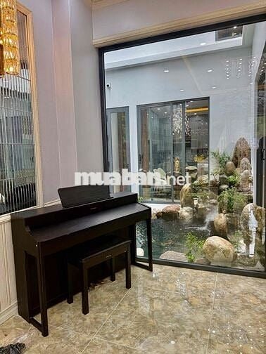 Cho thuê căn biệt thự siêu Vip hót nhất hiện nay! MT đường 7m5 thuộc Đ