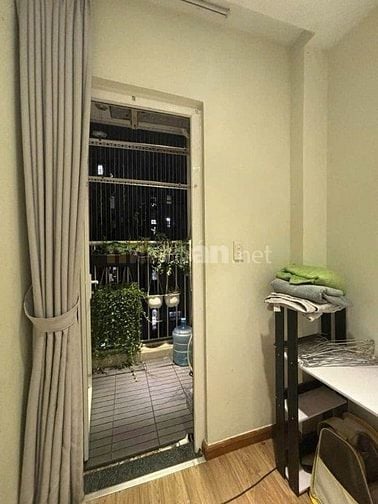 CHung cư SG Tower, Thoại Ngọc Hầu, TP: 2p ngủ, full NT, 60m2, 8tr