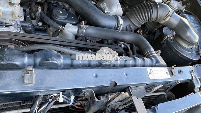 Isuzu Hilander 2004 Đen Tự động ( siêu cọp )