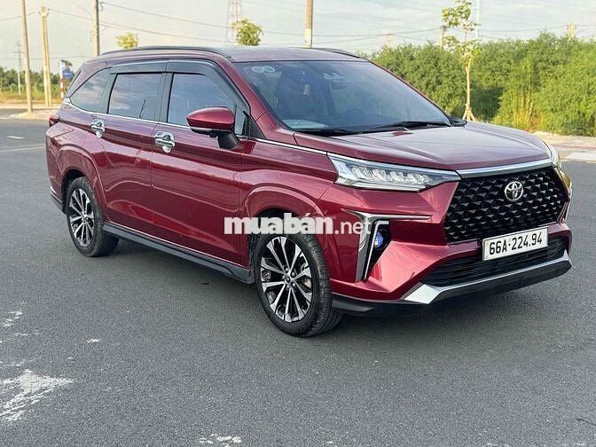 Toyota Veloz Cross TOP 2023 35.000km Đỏ