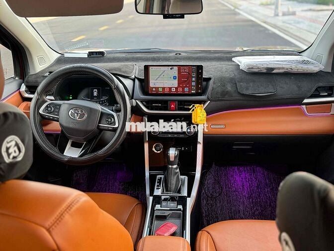 Toyota Veloz Cross TOP 2023 35.000km Đỏ