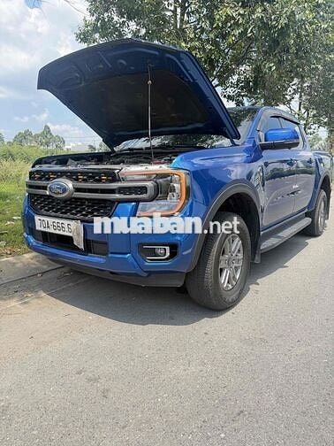 Ford Ranger 2023XLS 2.0 4x2 AT - 4 km