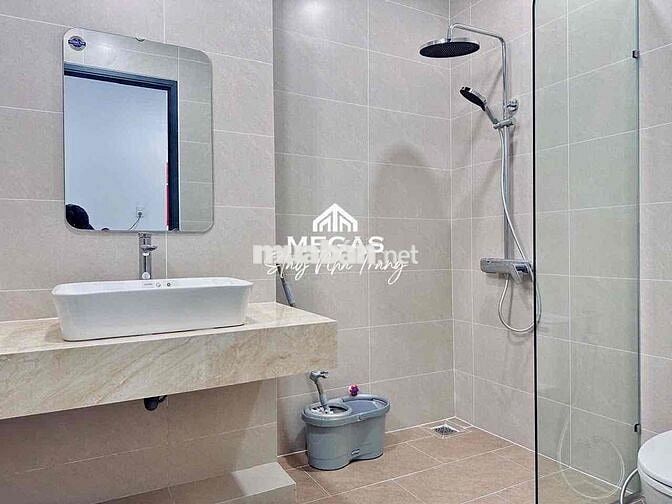 CHO THUÊ CĂN HỘ PENHOUSE 2 PHÒNG NGỦ NỘI THẤT MỚI 100%