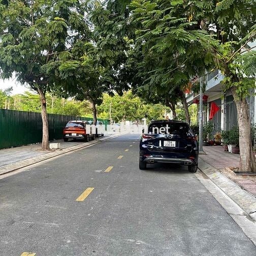 Cho thuê mặt bằng làm văn phòng công ty ngay khu đô thị Hà quang 1