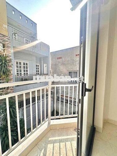 CHO THUÊ PHÒNG BAN CÔNG ĐÓN NẮNG GẦN AEON TÂN PHÚ
