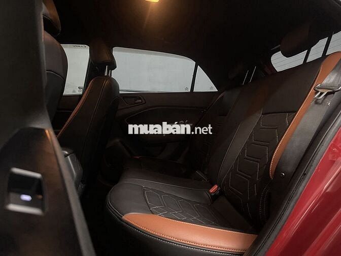 Hyundai i20 Active 1.4AT Kappa Nhập Khẩu Ấn Độ