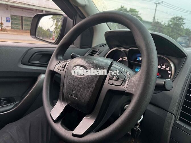 Ford Ranger 2016 Tự động, 1 Chủ Từ Đầu, Zin 99%