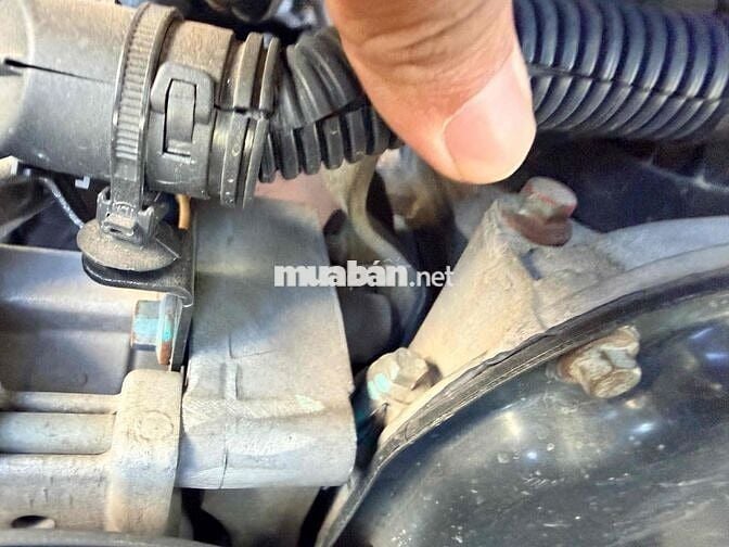 Ford Transit Trắng 16 chỗ 306.568 km
