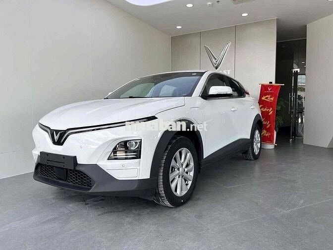 VinFast VF 6 Eco , SẲN XE GIAO NGAY