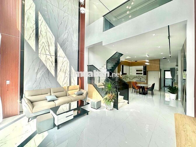 Chủ Ngộp Bán Gấp Căn Nhà Gần KCN , Cách Chợ Bình Chánh 5km 100m2 2T450