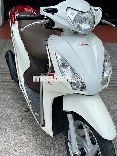 Honda Vision 2015 Trắng , chính chủ ký giấy