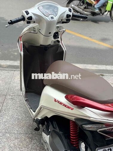 Honda Vision 2015 Trắng , chính chủ ký giấy